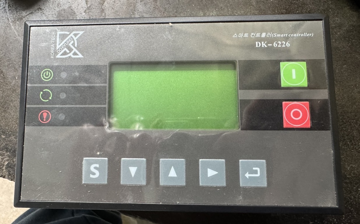 man-hinh-dk-6226-1
